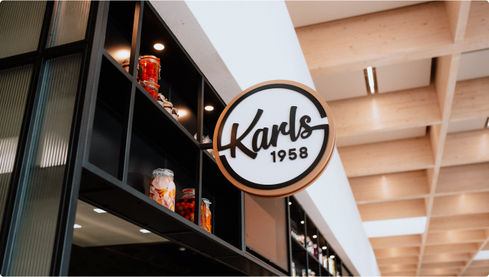 Schild vom Restaurant Karls 1958