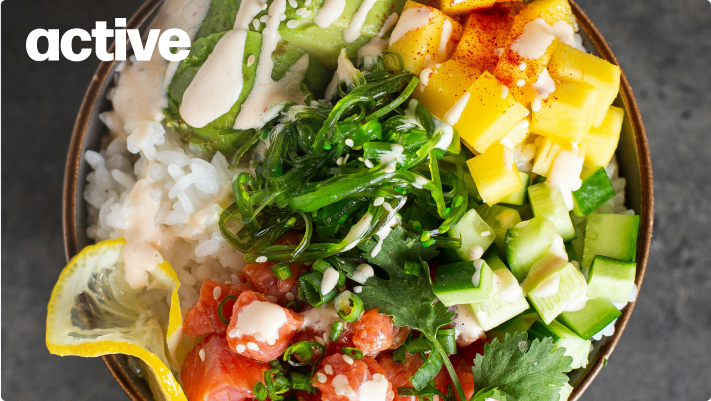 Frischer Salat mit Reis